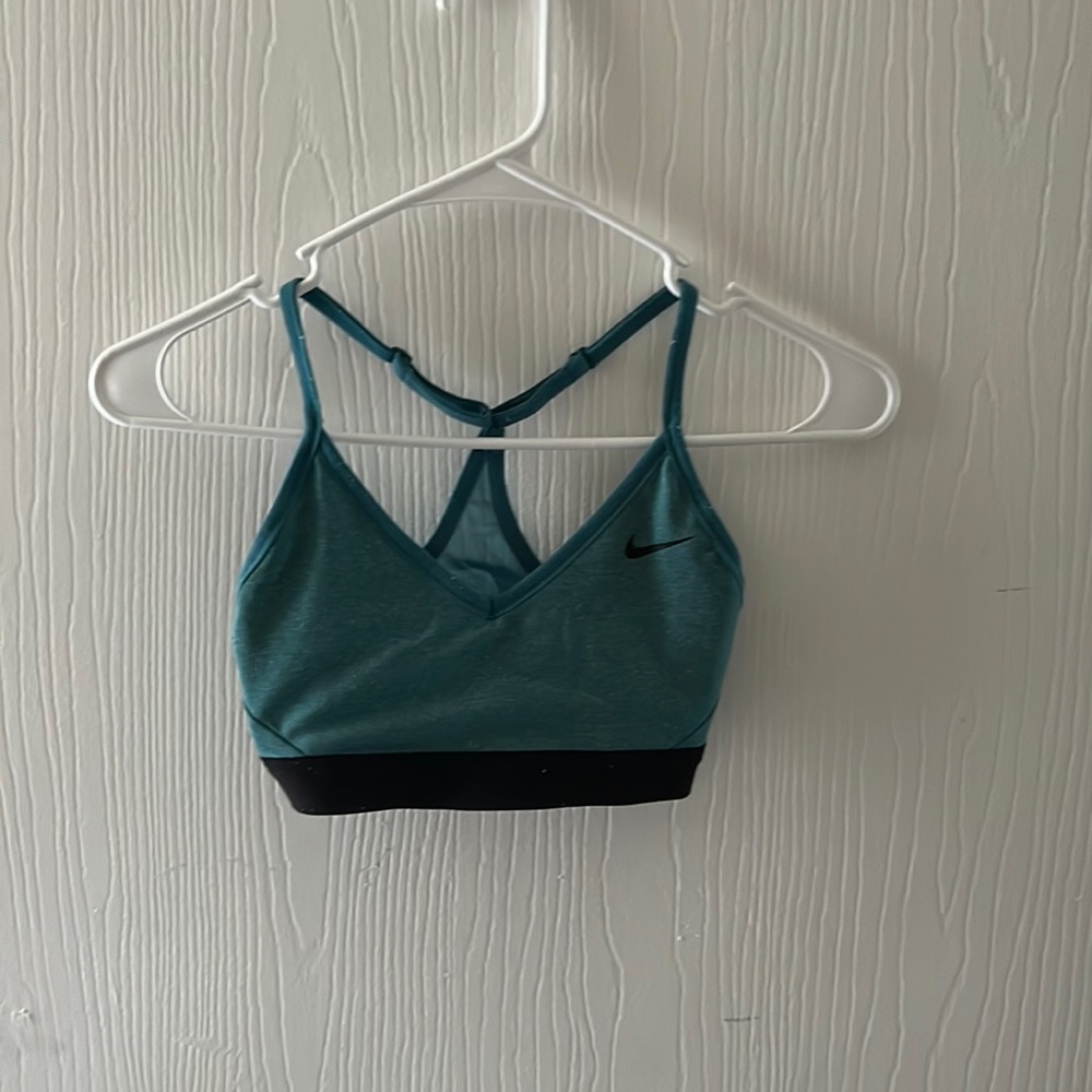 Nike sports bra XS